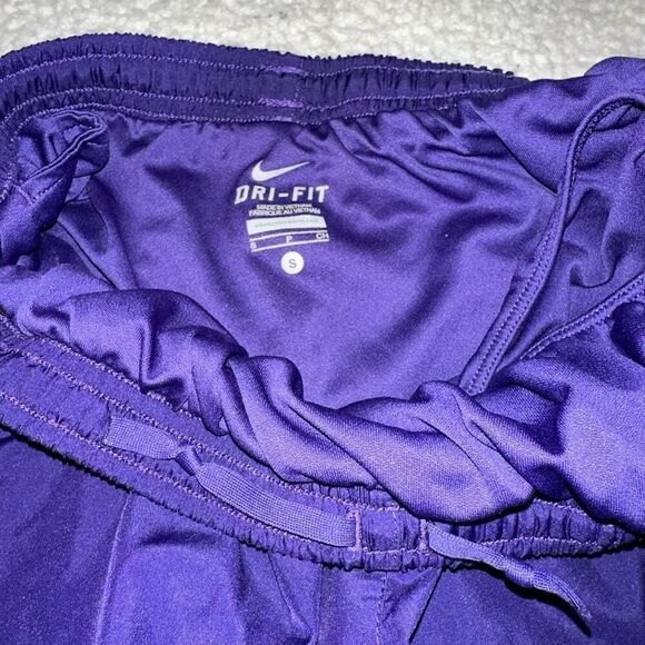 Nike Dri-fit Womens Running Shorts Royal Purple White Size Small - Picture 9 of 11